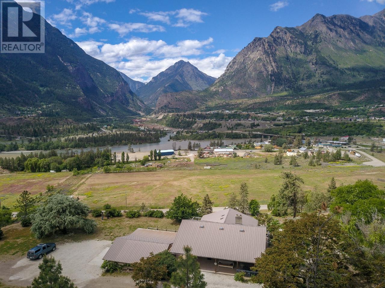 102 Pine Ridge Road, lillooet, British Columbia V0K1V0