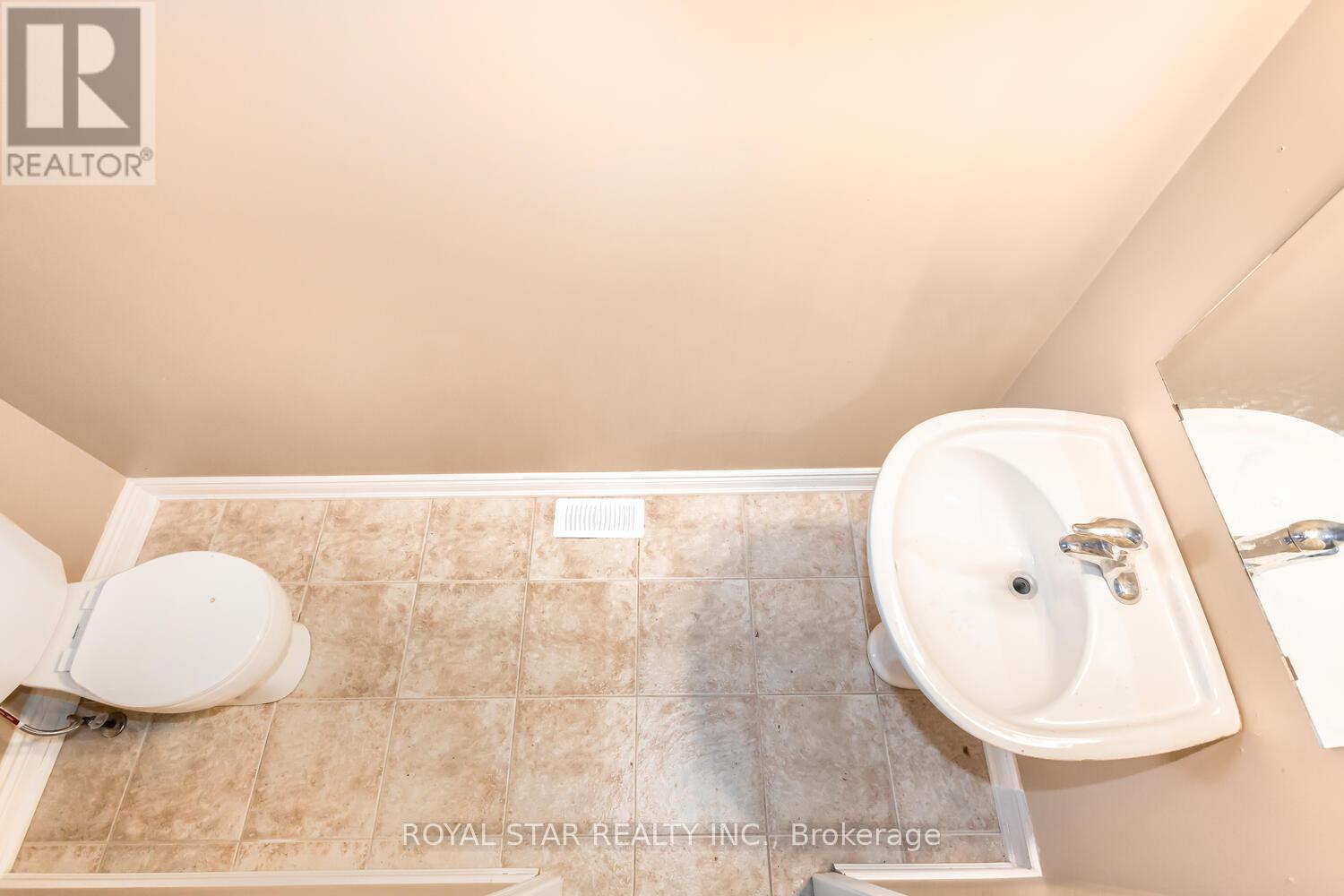 86 Meadow Wood Crescent, Hamilton, Ontario  L8J 3Z8 - Photo 8 - X12221460