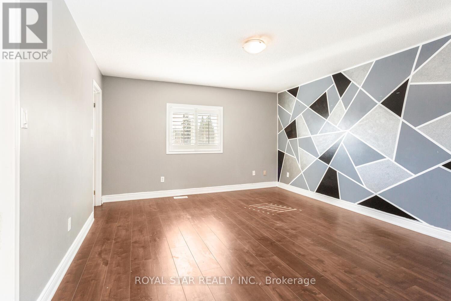 86 Meadow Wood Crescent, Hamilton, Ontario  L8J 3Z8 - Photo 9 - X12221460