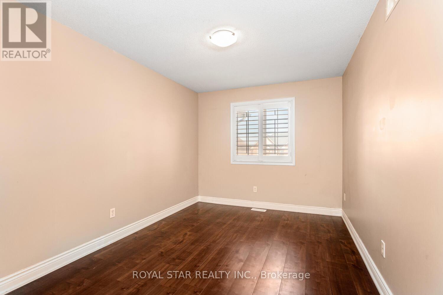 86 Meadow Wood Crescent, Hamilton, Ontario  L8J 3Z8 - Photo 13 - X12221460