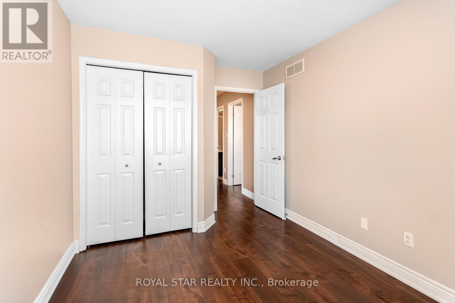 86 Meadow Wood Crescent, Hamilton, Ontario  L8J 3Z8 - Photo 14 - X12221460