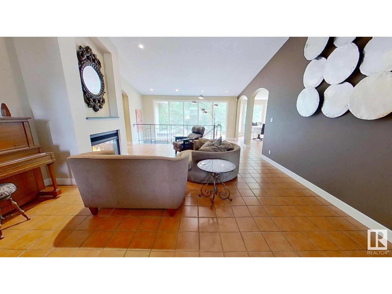 Property at #129 53226 RGE ROAD 261 image 4