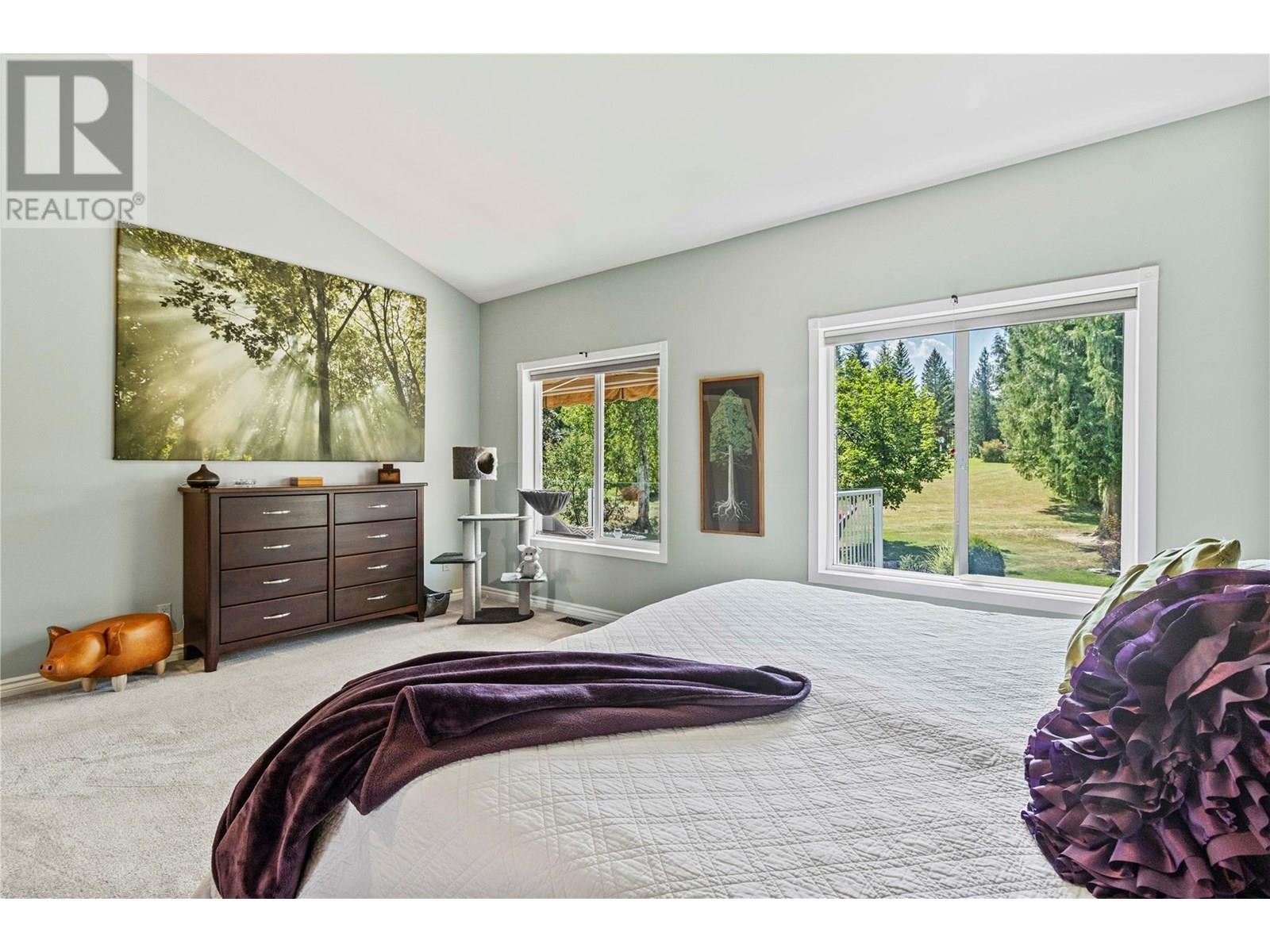 Property at 2726 Golf Course Drive image 5