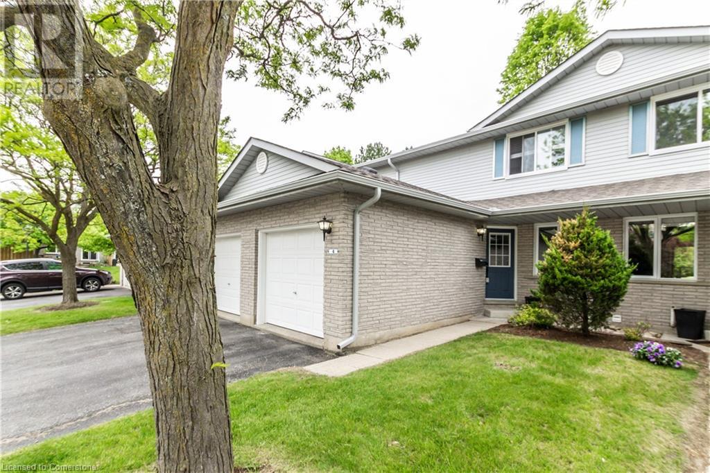 Property at 425 KINGSCOURT Drive Unit# 4 image 2