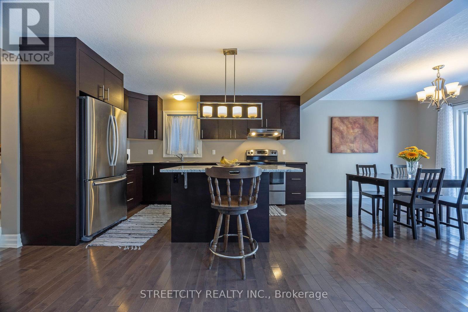 490 Phyllis Street, London South (South E), Ontario  N6J 2Z4 - Photo 8 - X12223224