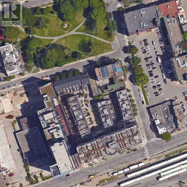 18 Portland Street, Toronto, Ontario  M5V 1C2 - Photo 2 - C12223108