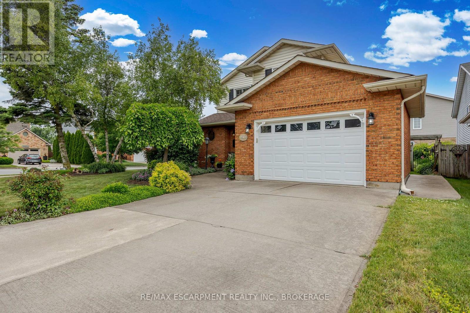 Property at 7543 MERRITT AVENUE image 1