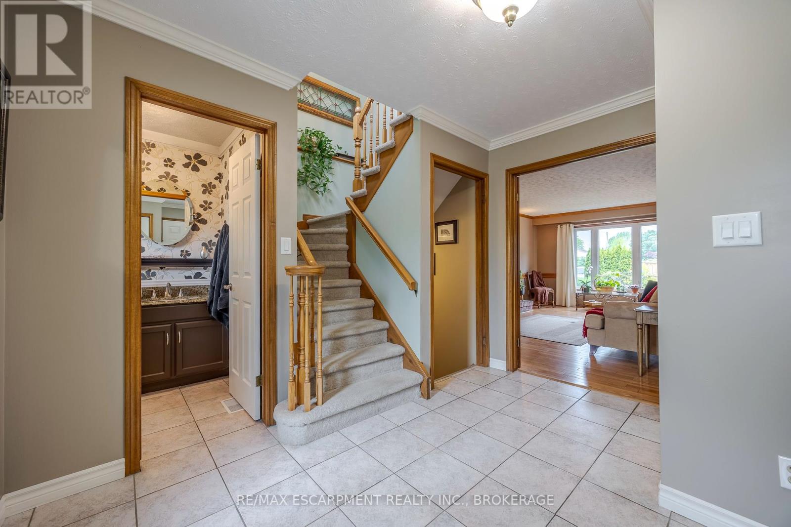 7543 Merritt Avenue, Niagara Falls, Ontario  L2G 5C3 - Photo 15 - X12223399