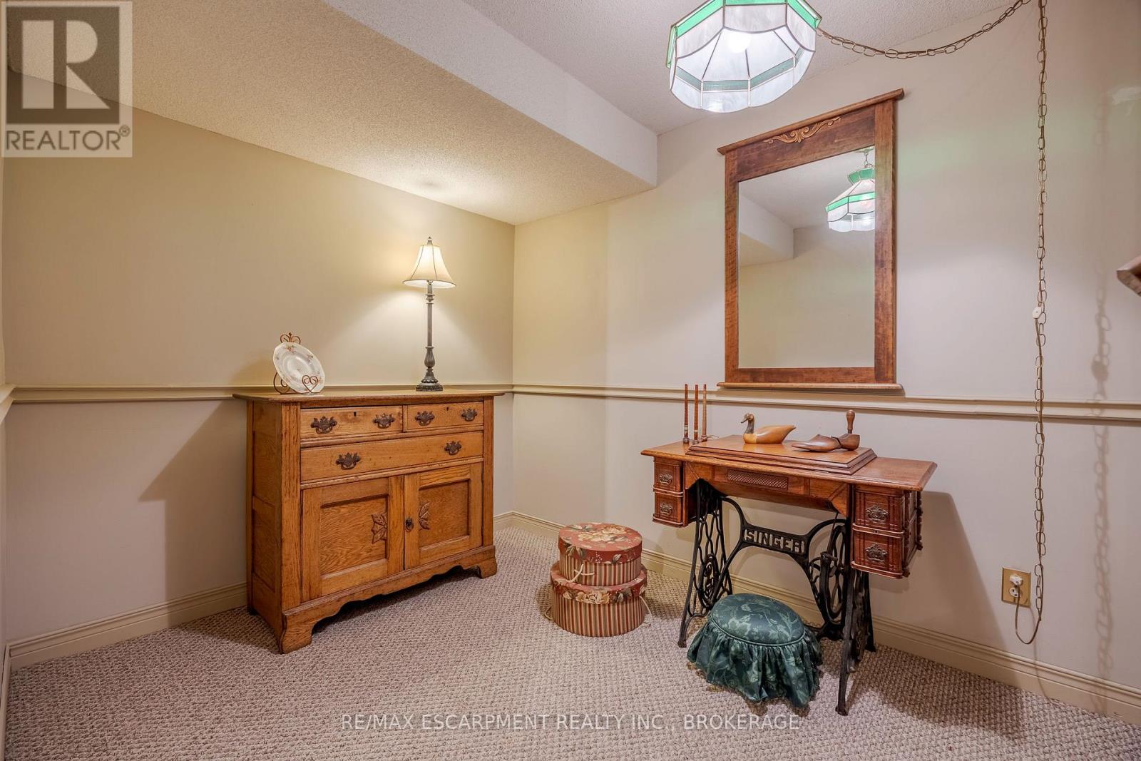 7543 Merritt Avenue, Niagara Falls, Ontario  L2G 5C3 - Photo 24 - X12223399