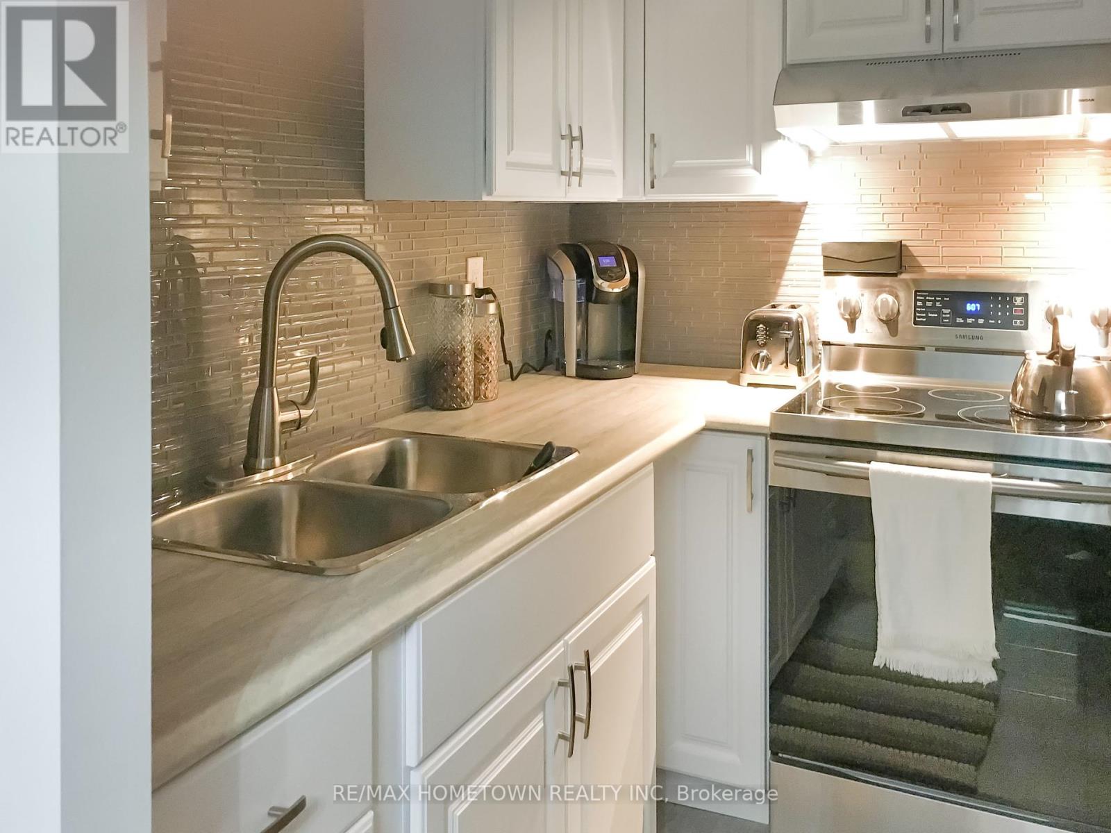 309 - 235 Water Street, Prescott, Ontario  K0E 1T0 - Photo 14 - X12223260