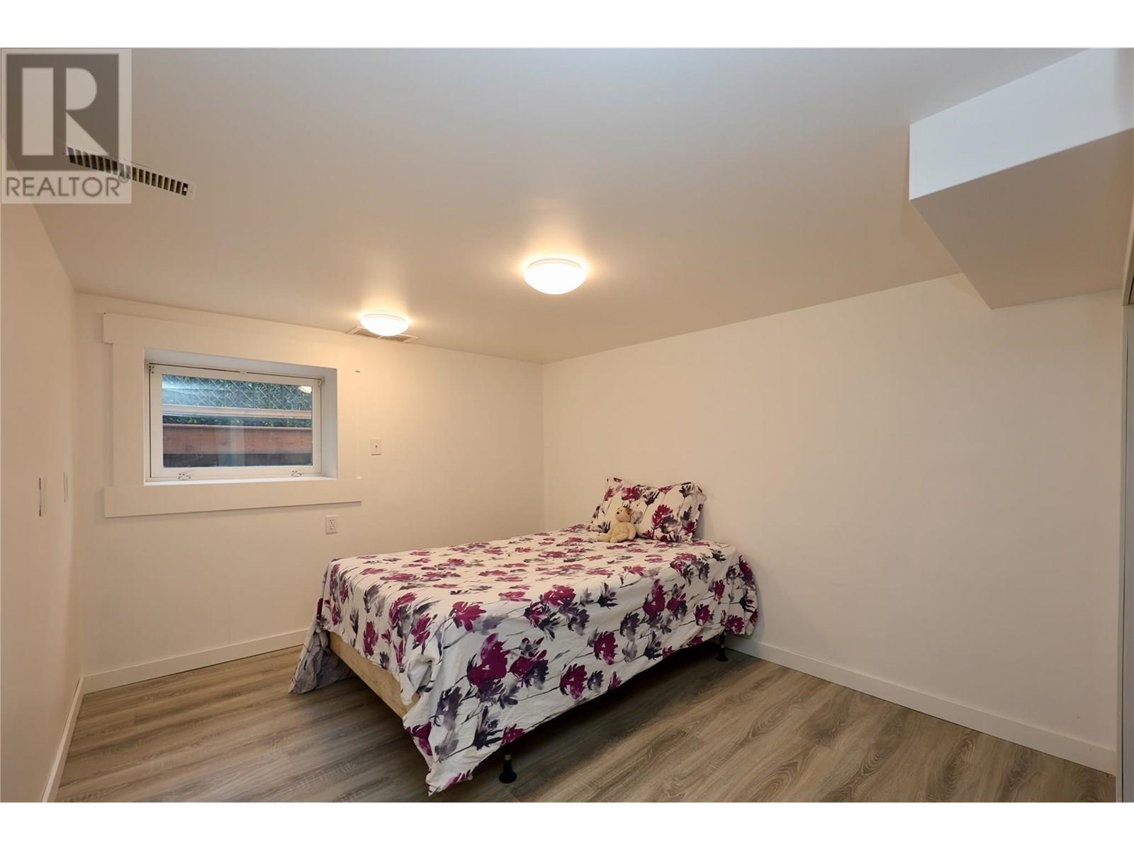 505 10th Street S, Golden, British Columbia  V0A 1H0 - Photo 34 - 10352275