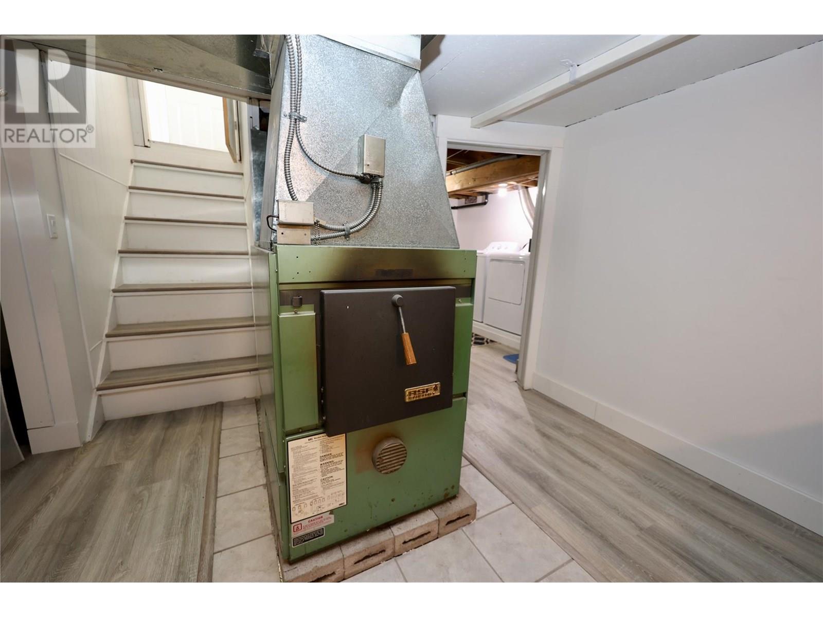 505 10th Street S, Golden, British Columbia  V0A 1H0 - Photo 54 - 10352275