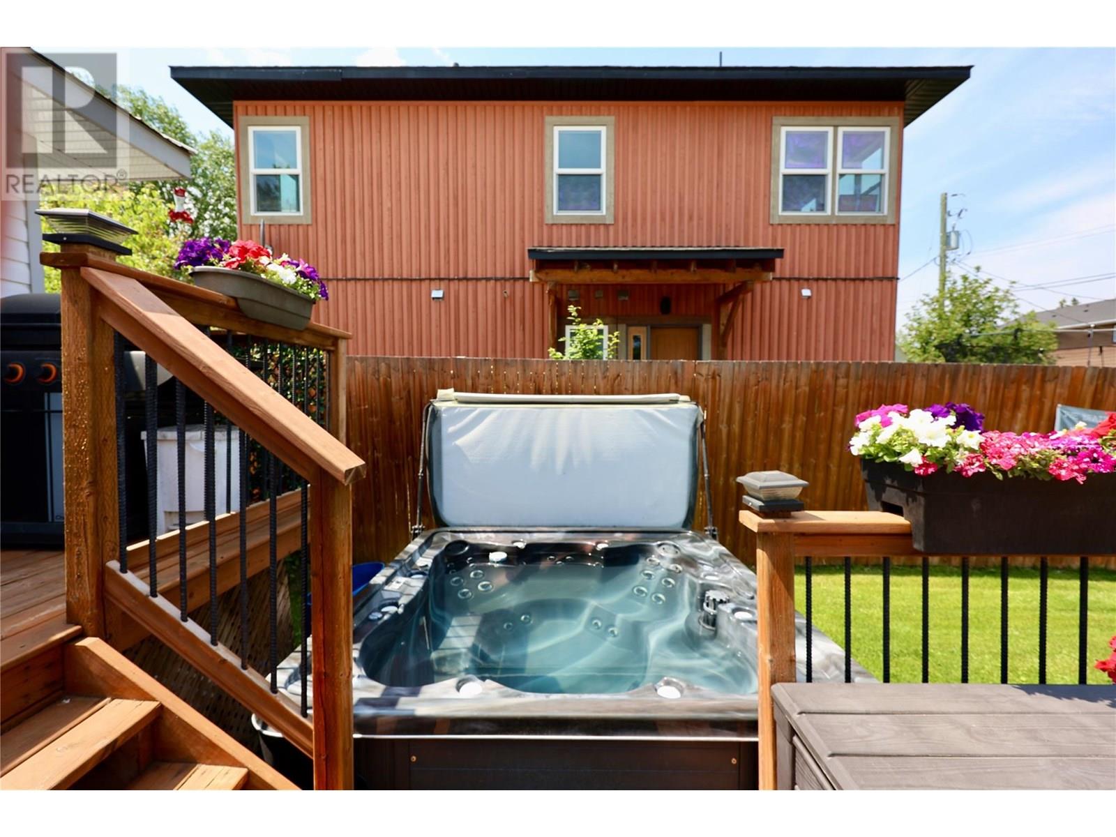 505 10th Street S, Golden, British Columbia  V0A 1H0 - Photo 47 - 10352275