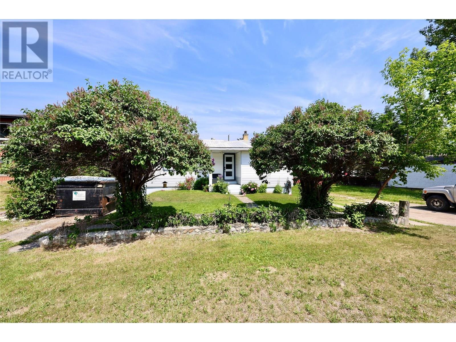 505 10th Street S, Golden, British Columbia  V0A 1H0 - Photo 19 - 10352275