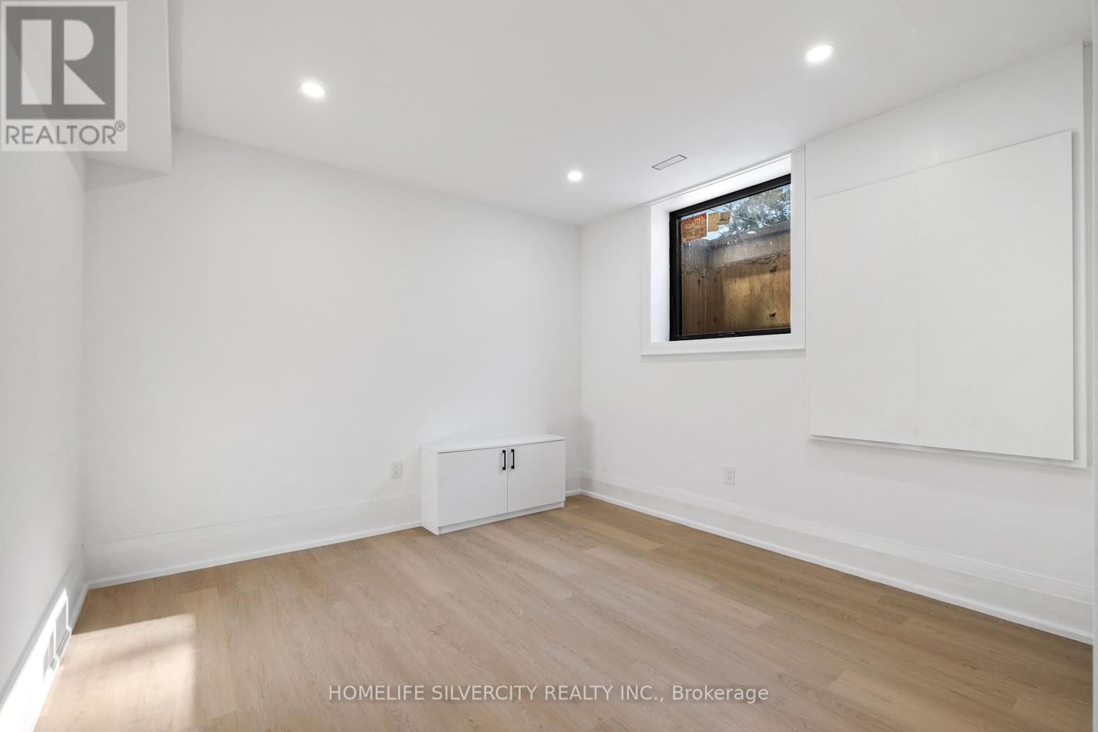 1610 Kenmuir Avenue, Mississauga (Mineola), Ontario  L5G 4B5 - Photo 39 - W12223129