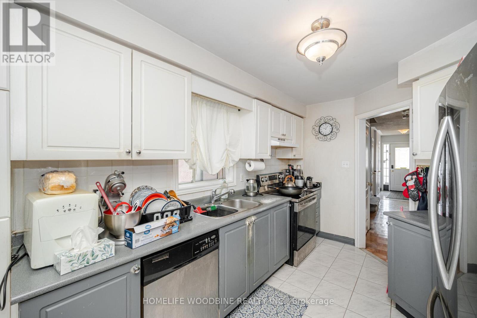 14 Tessler Crescent, Brampton (Brampton West), Ontario  L6X 4P8 - Photo 15 - W12223162