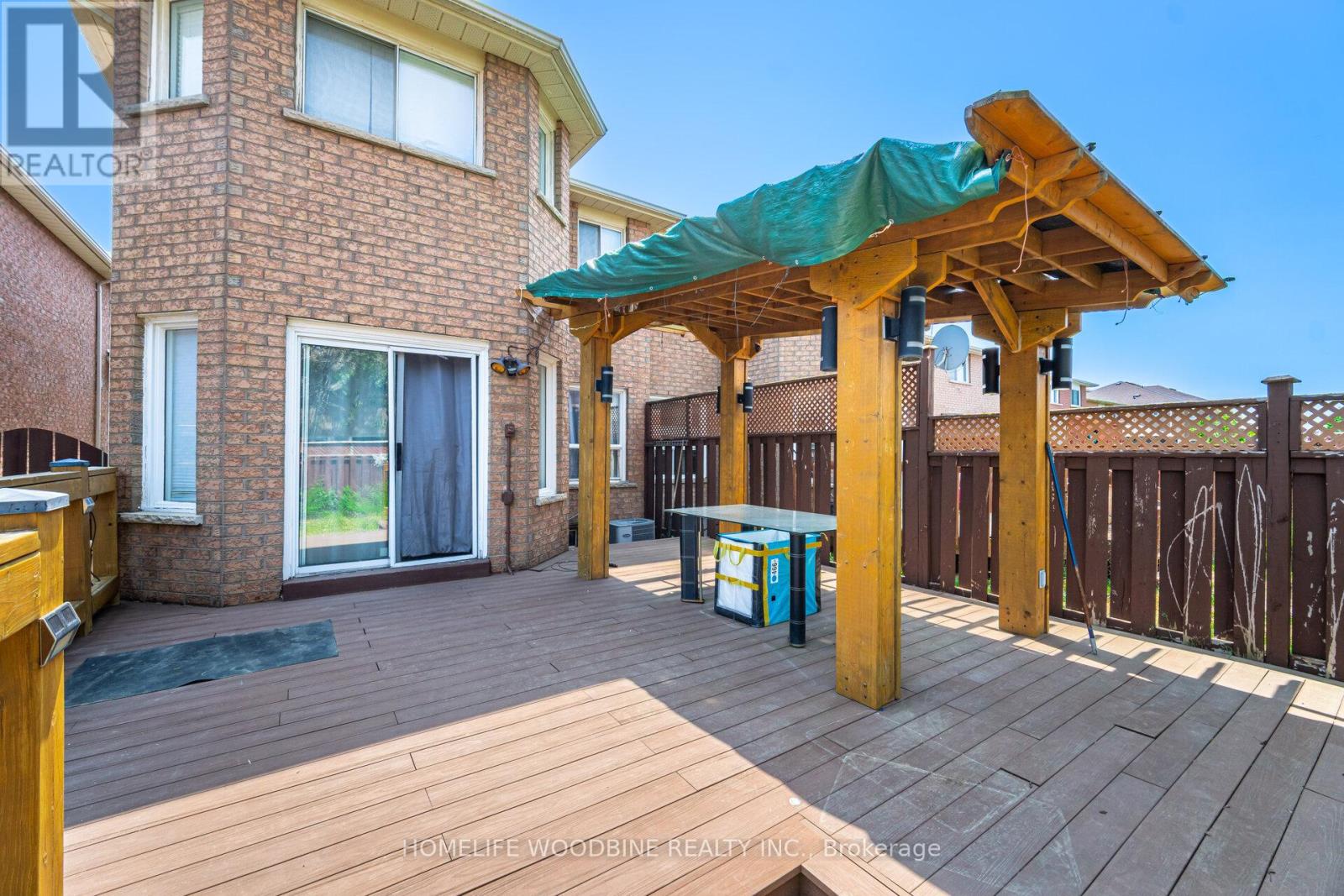 14 Tessler Crescent, Brampton (Brampton West), Ontario  L6X 4P8 - Photo 34 - W12223162