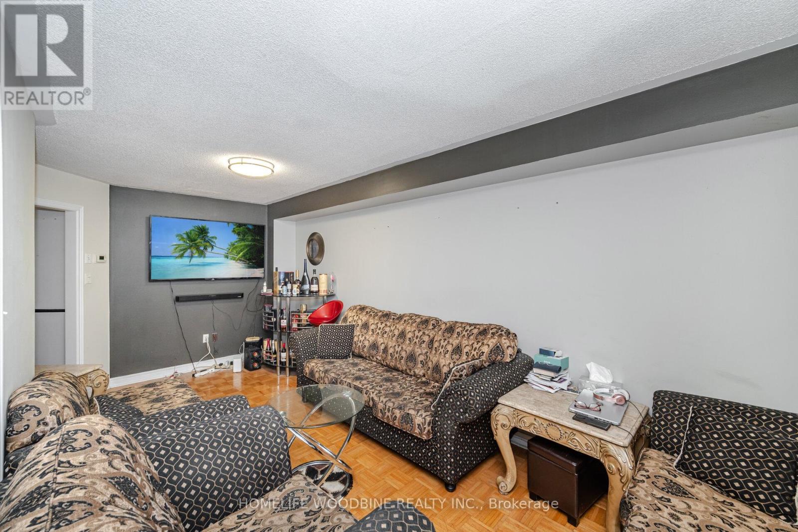 14 Tessler Crescent, Brampton (Brampton West), Ontario  L6X 4P8 - Photo 9 - W12223162