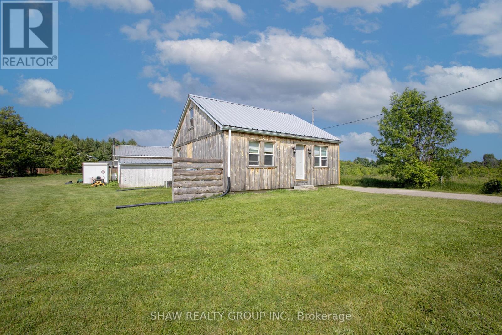 Property at 13307 SIXTH LINE image 3