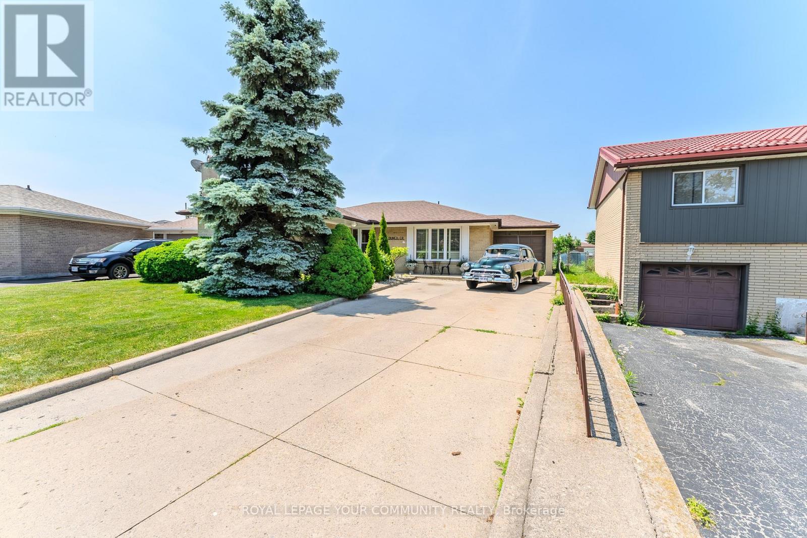 Property at 50 COUNCIL CRESCENT image 3