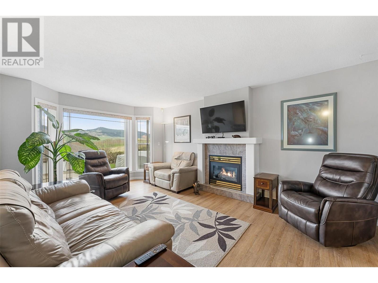 Property at 5805 Richfield Drive image 4