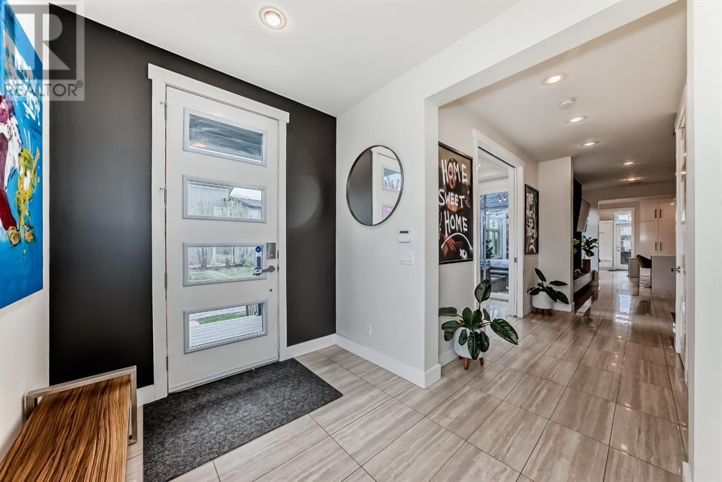 Property at 65 Walden Square SE image 4