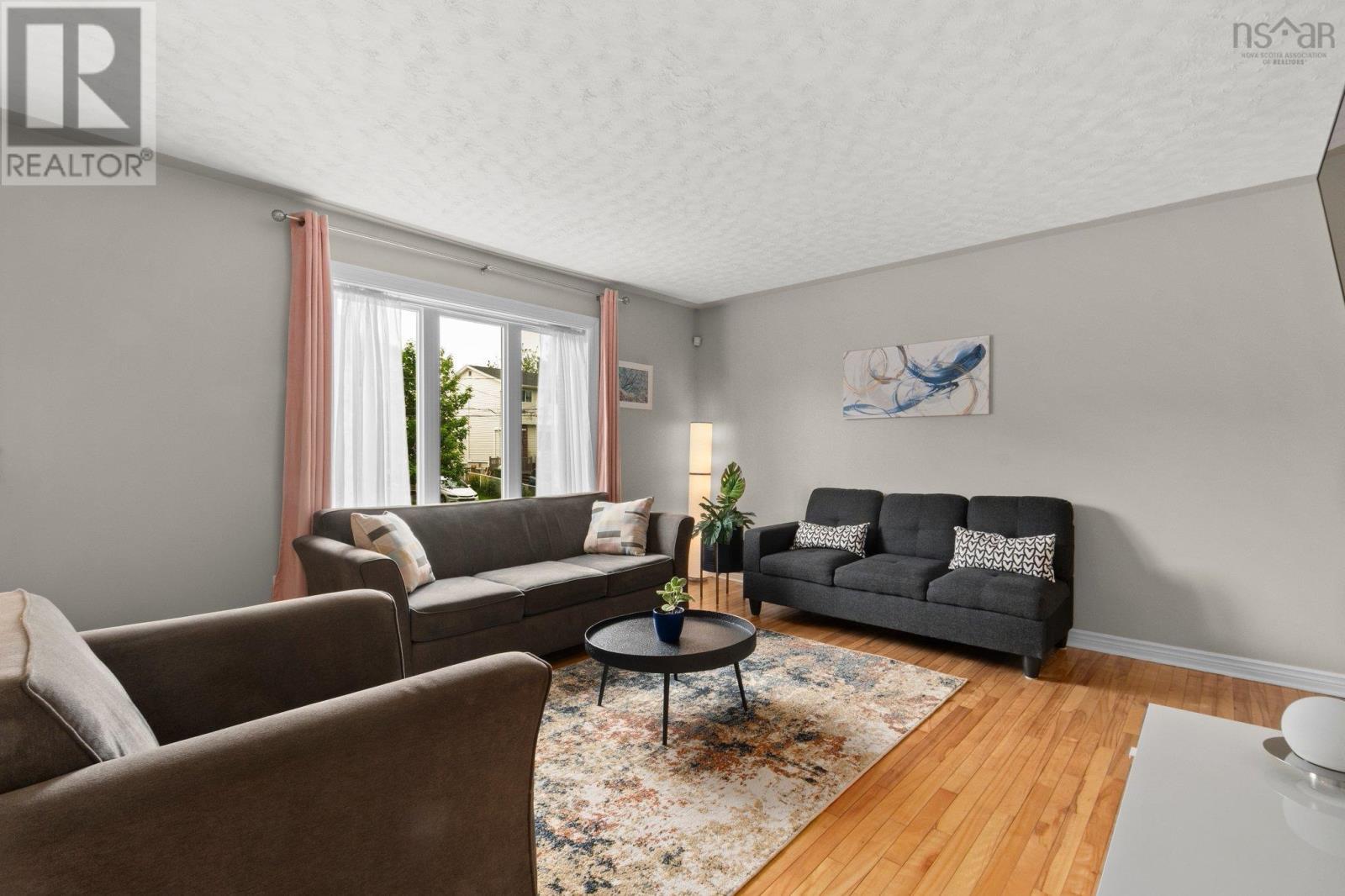 Property at 14 Ancona Place image 3