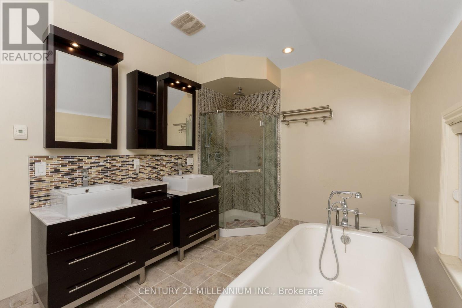 815 Forks Of The Credit Road, Caledon, Ontario  L7K 0E7 - Photo 20 - W12222101