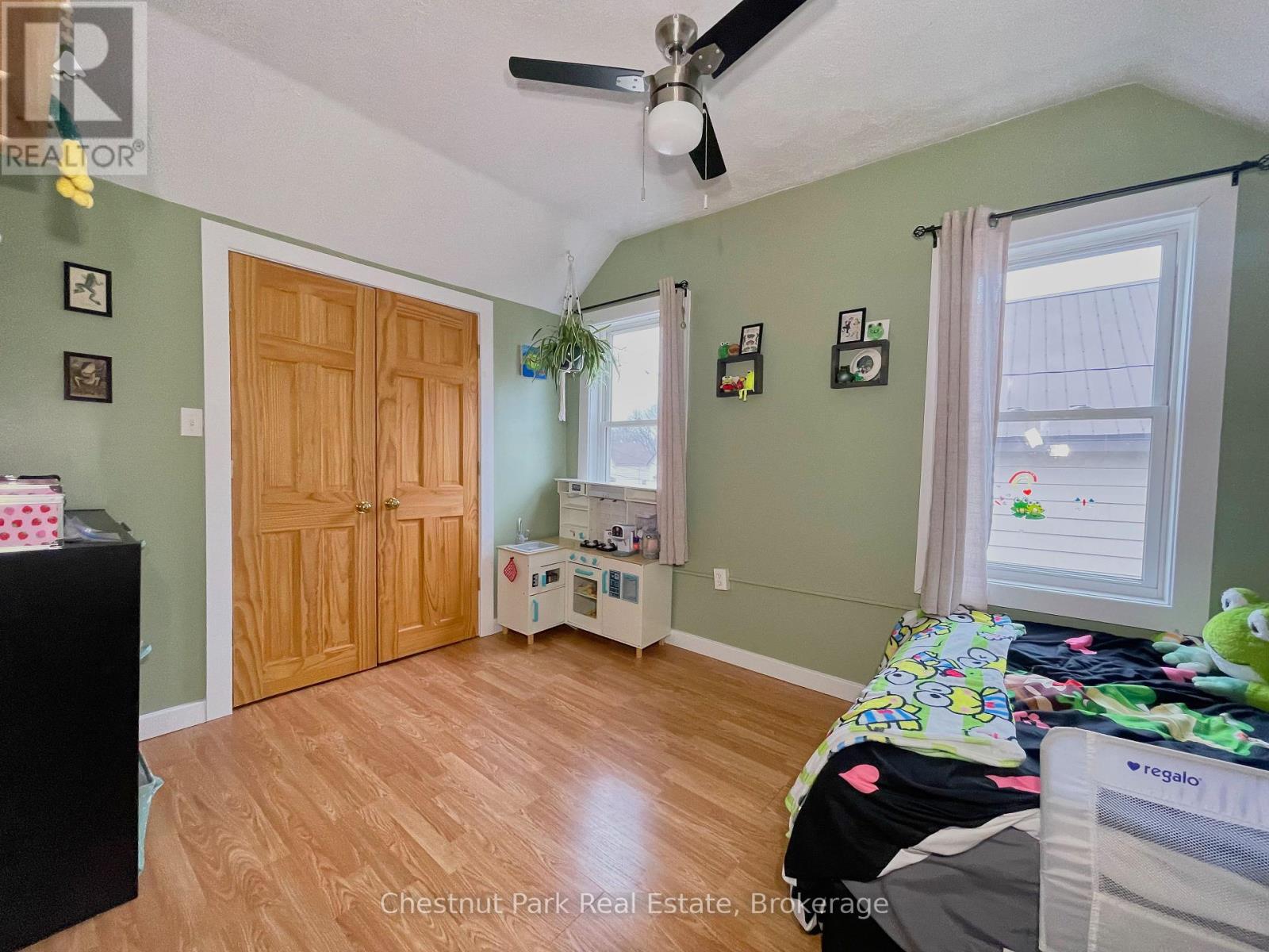 529 Claude Street, South Bruce Peninsula, Ontario  N0H 2T0 - Photo 11 - X12053545