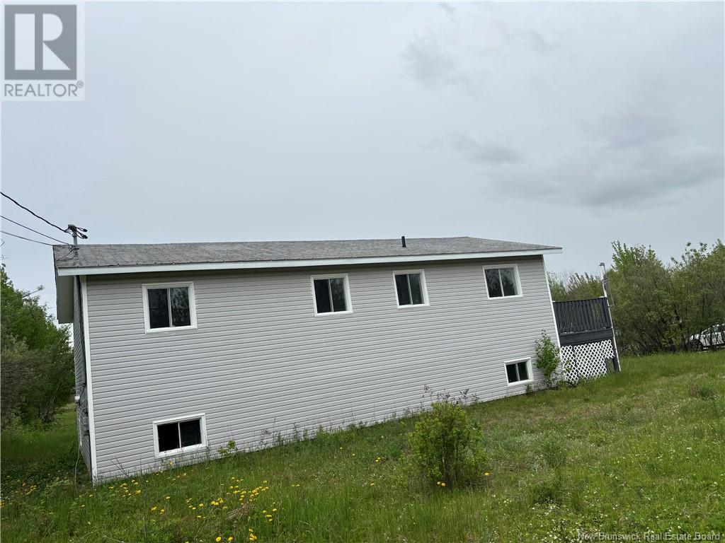 Property at 17 Poirier image 5