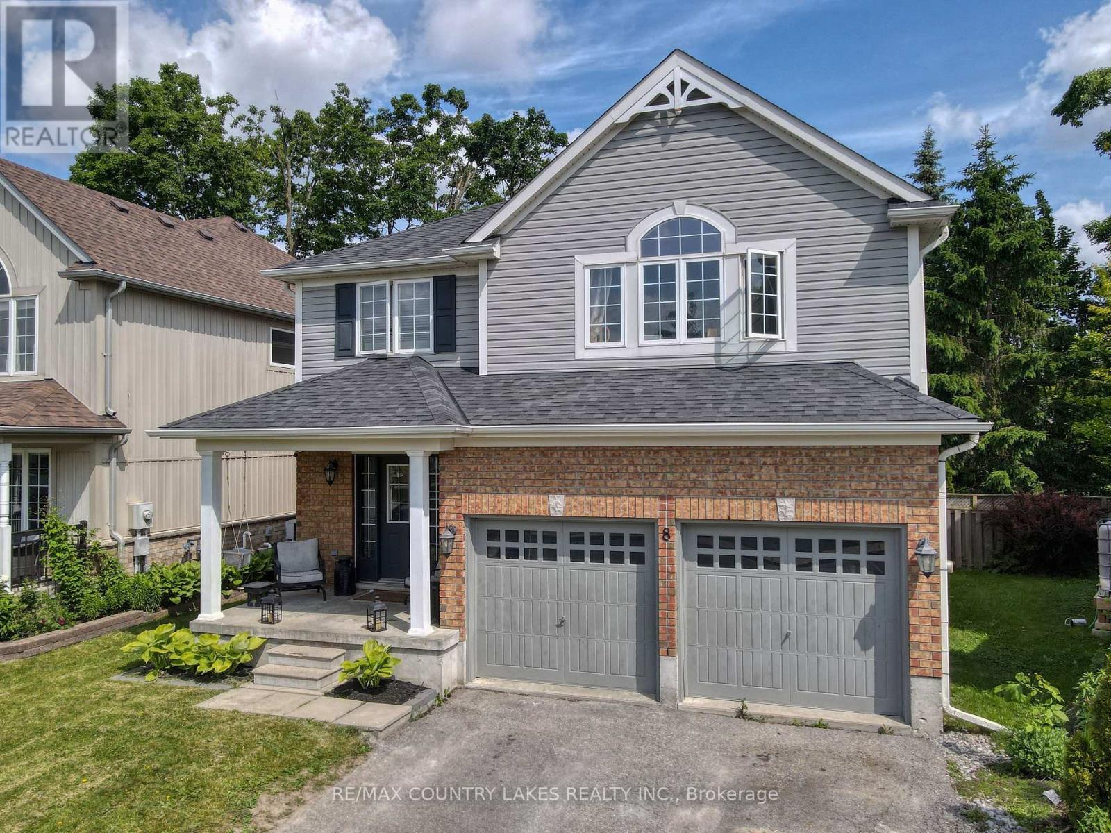 Property at 8 FALLINGBROOK CRESCENT image 1