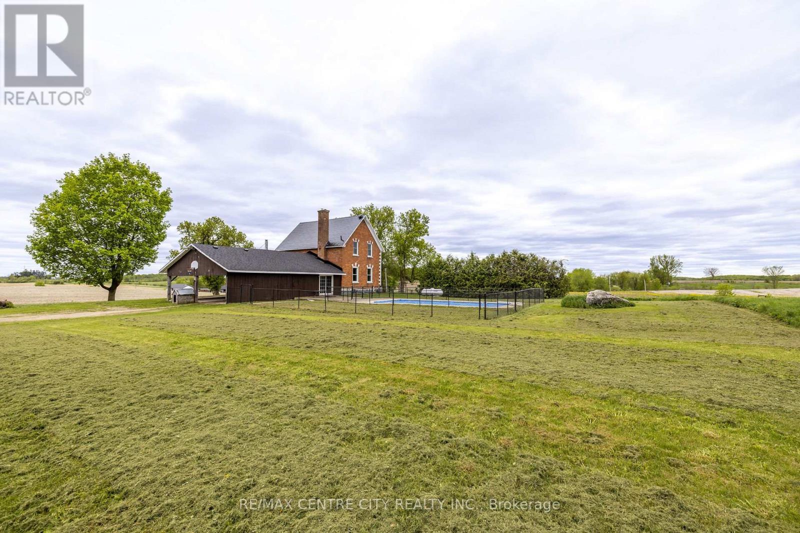 730 Garden Of Eden Road, Renfrew, Ontario  K7V 3Z8 - Photo 6 - X12223425