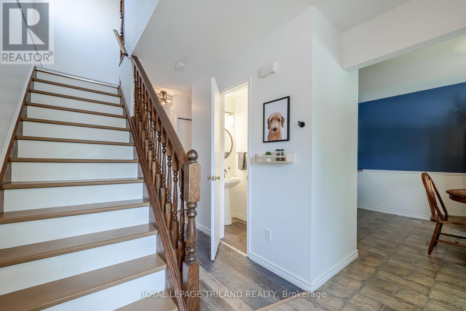 Property at 147 GERALD CRESCENT image 3