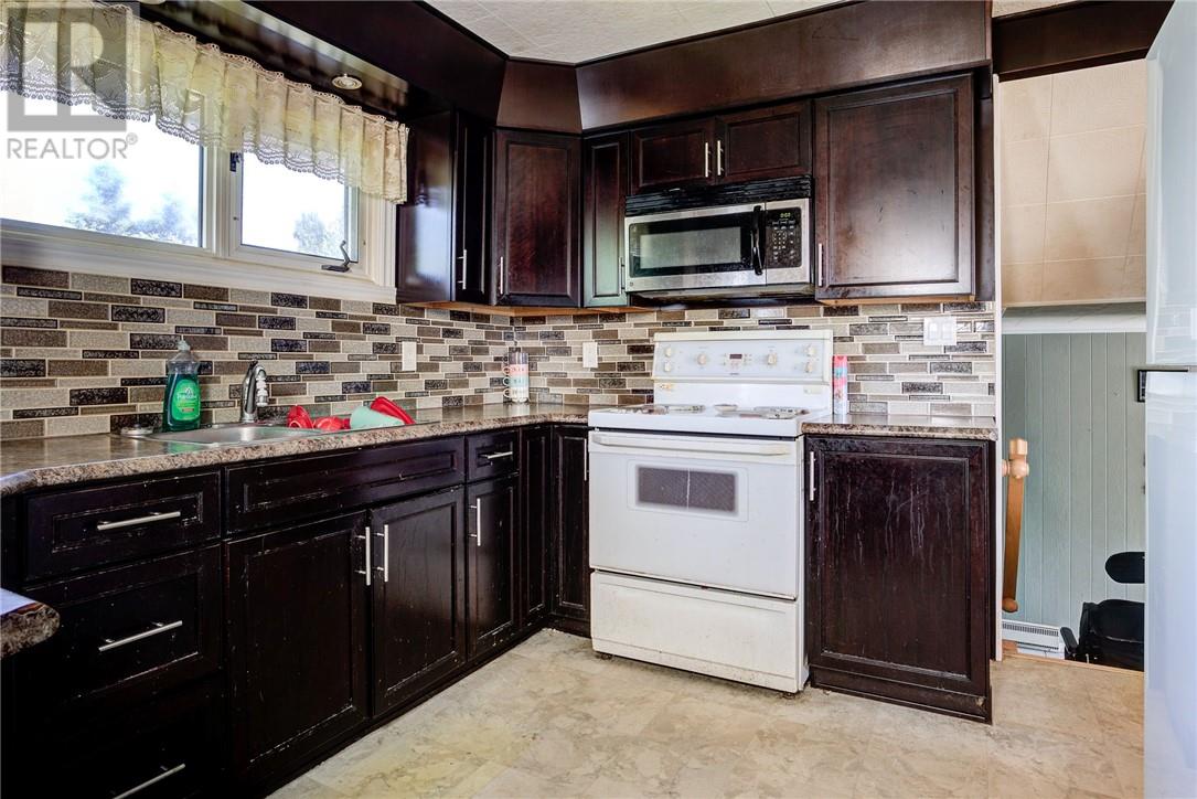 Property at 1265 Falconbridge Road image 4