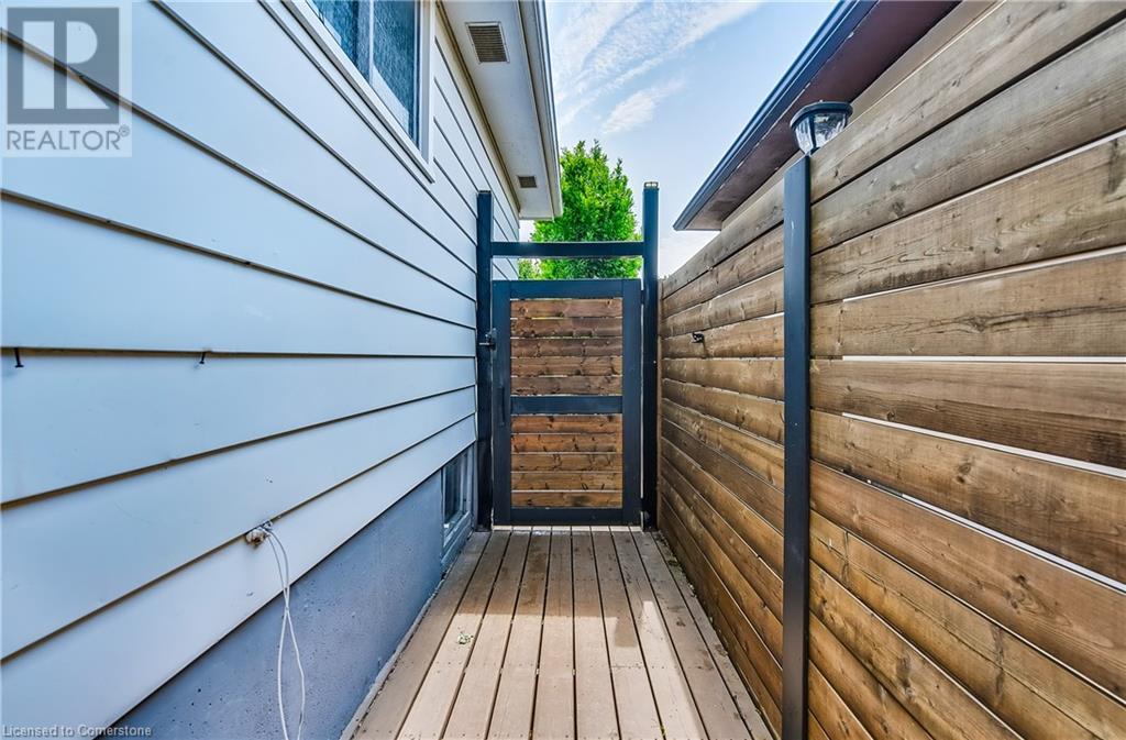 23 Gillard Street Unit# Upper, Hamilton, Ontario  L9C 6B9 - Photo 35 - 40741683