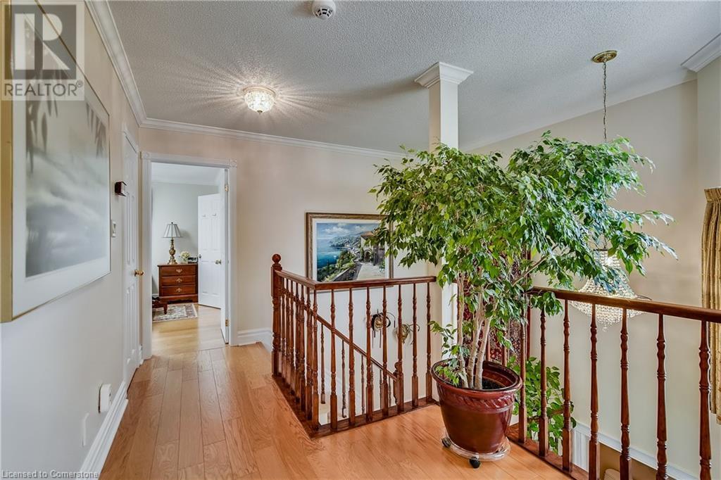 1 Twelfth Street, Grimsby, Ontario  L3M 2V6 - Photo 16 - 40741677