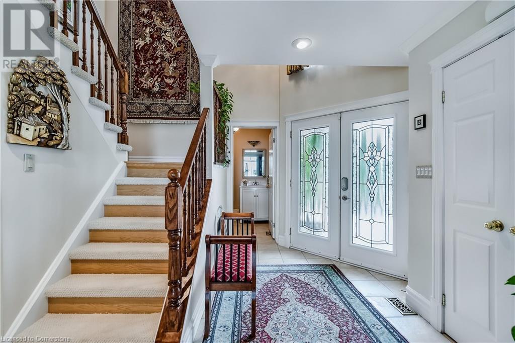 1 Twelfth Street, Grimsby, Ontario  L3M 2V6 - Photo 6 - 40741677