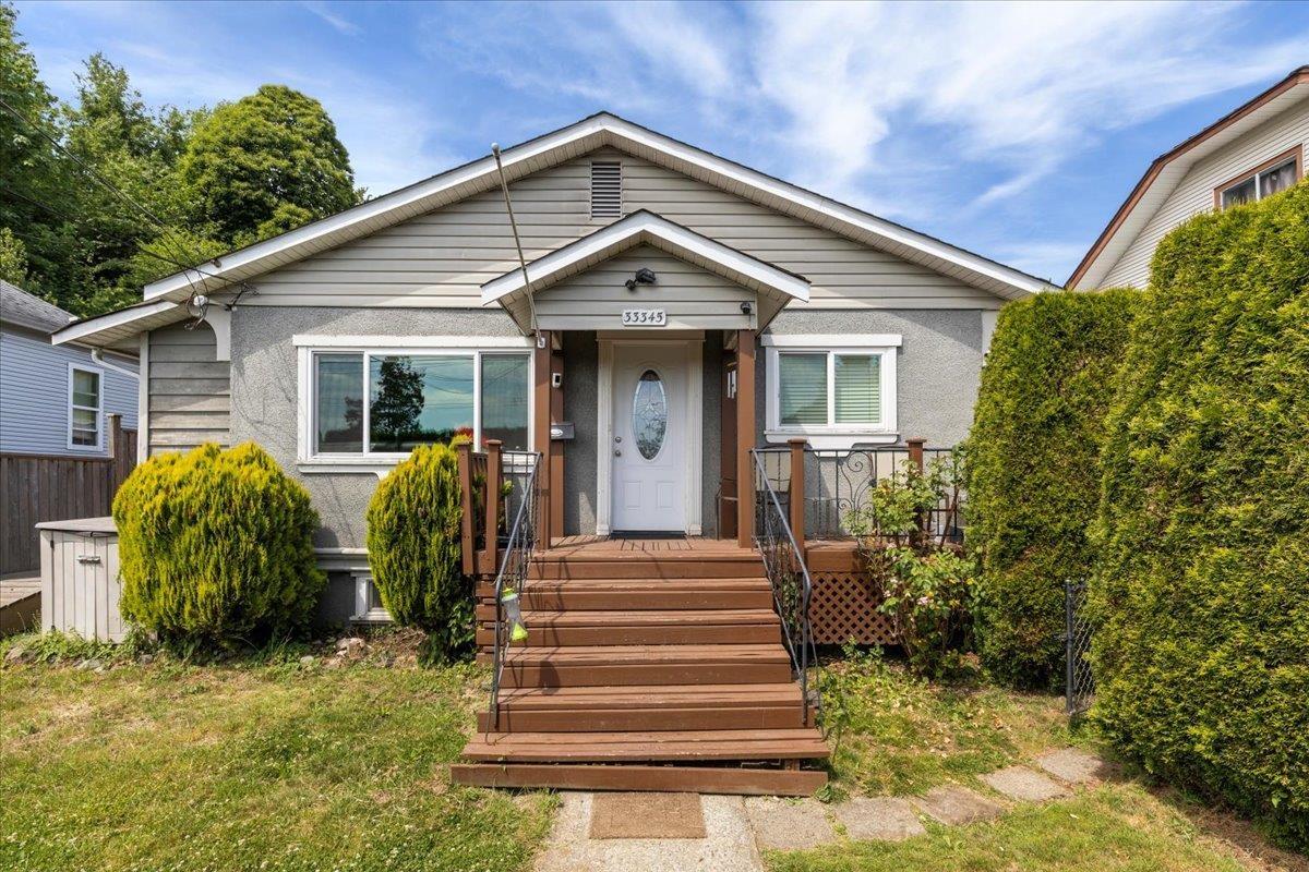 Property at 33345 3RD AVENUE image 2