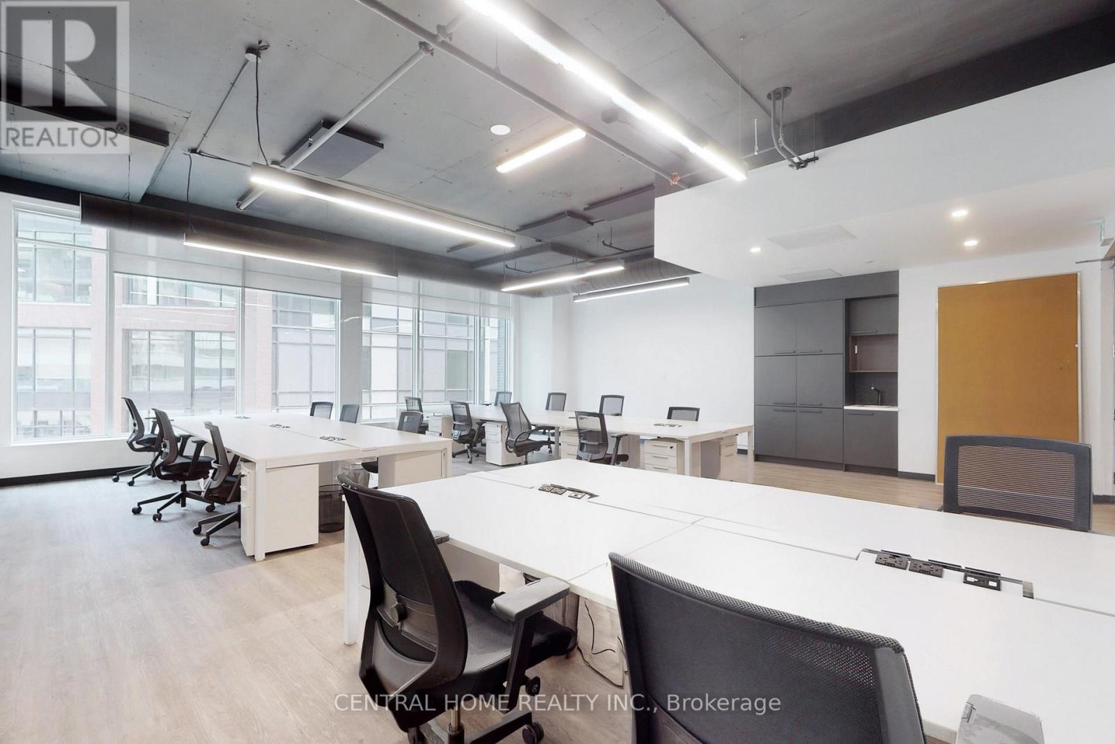 604 - 130 Queens Quay E, Toronto, Ontario  M5A 0P6 - Photo 10 - C12223311