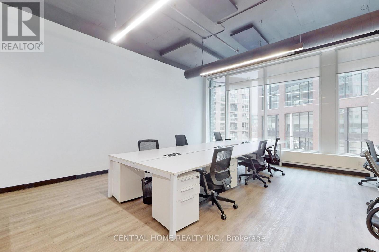 604 - 130 Queens Quay E, Toronto, Ontario  M5A 0P6 - Photo 16 - C12223311