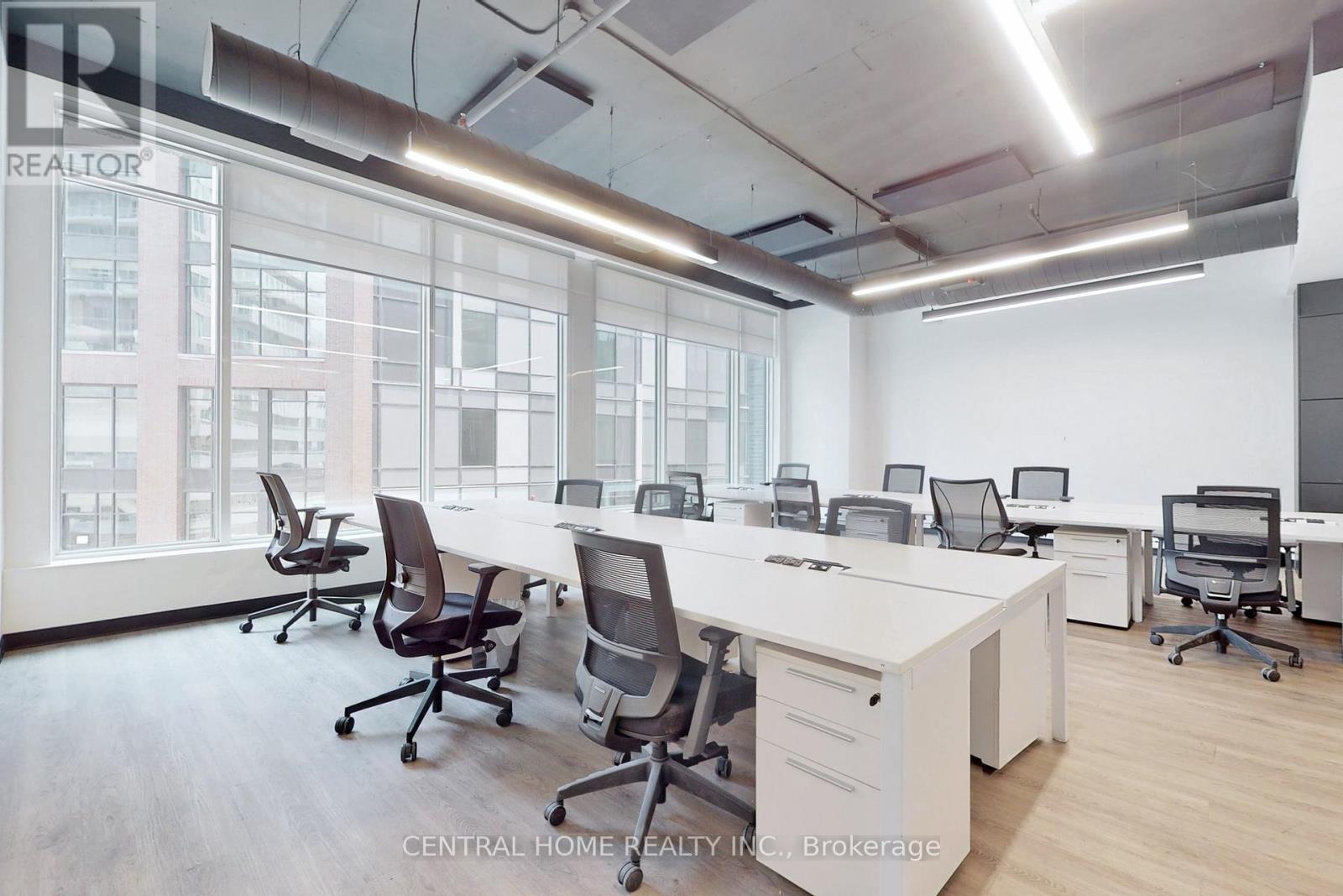 604 - 130 Queens Quay E, Toronto, Ontario  M5A 0P6 - Photo 19 - C12223311