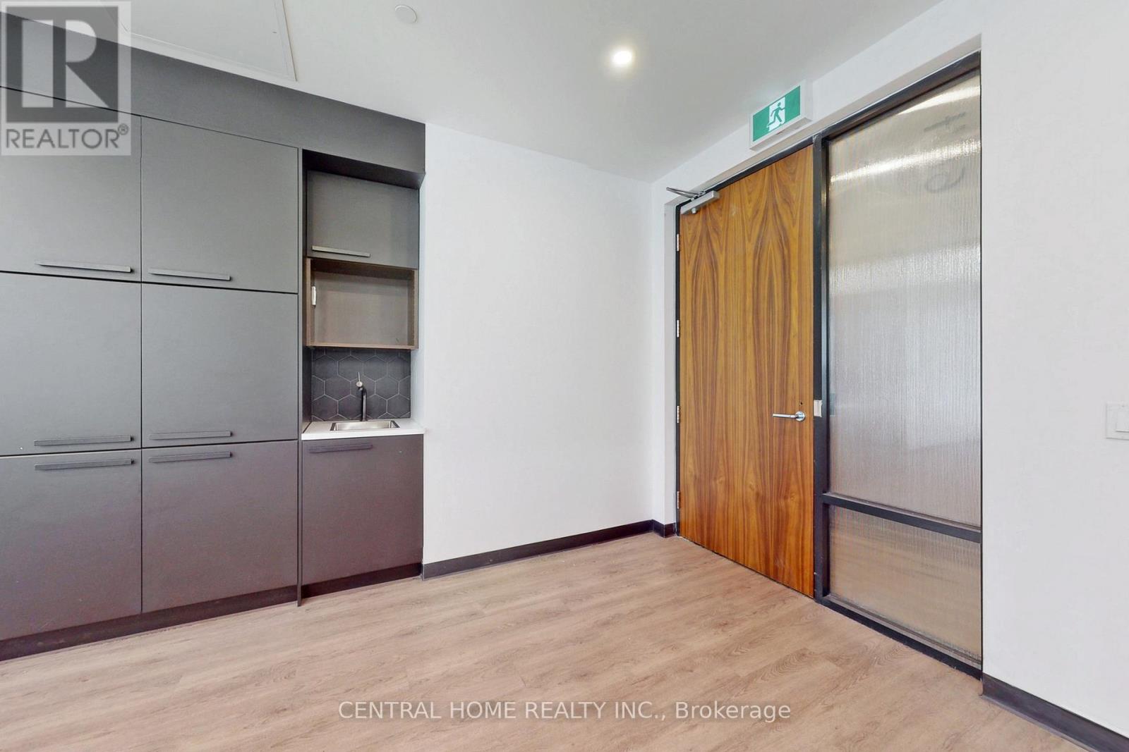 604 - 130 Queens Quay E, Toronto, Ontario  M5A 0P6 - Photo 21 - C12223311
