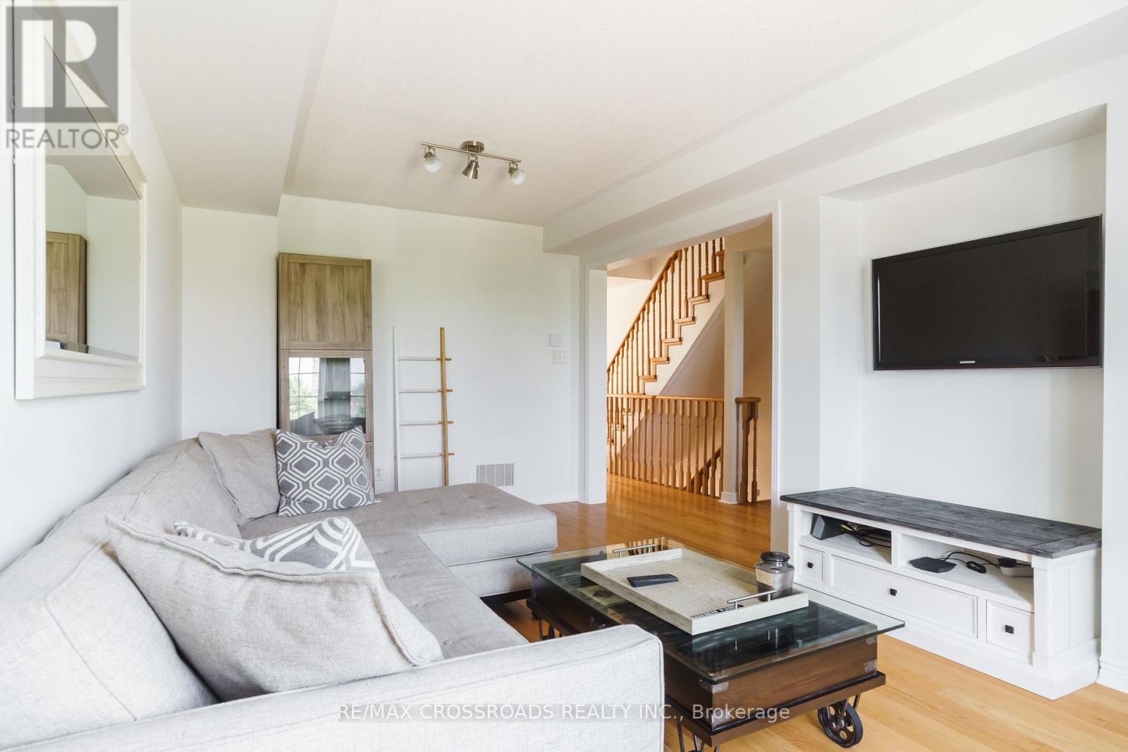 15 Oates Drive, Toronto (Clairlea-Birchmount), Ontario  M1L 0A9 - Photo 15 - E12223292