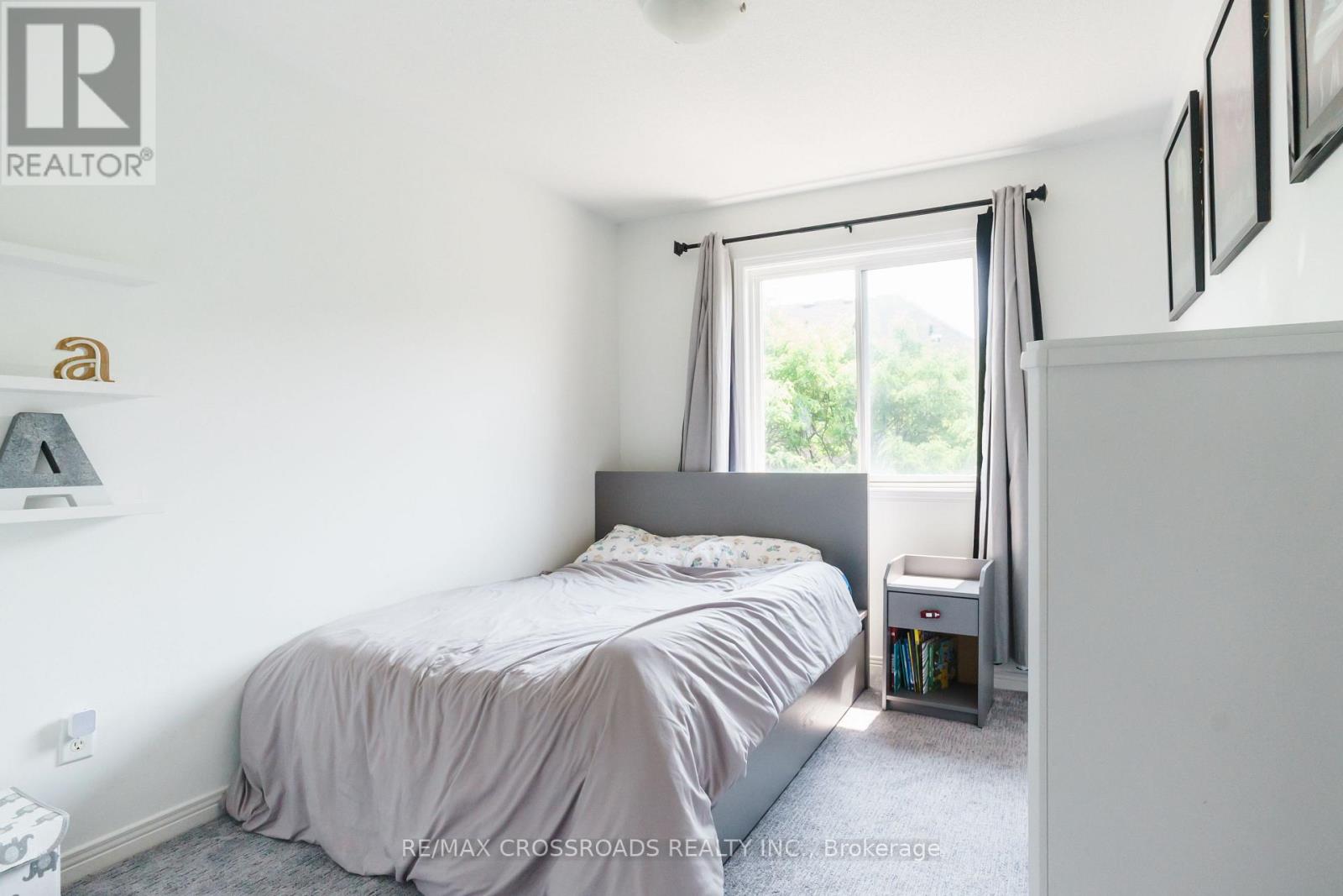 15 Oates Drive, Toronto (Clairlea-Birchmount), Ontario  M1L 0A9 - Photo 18 - E12223292