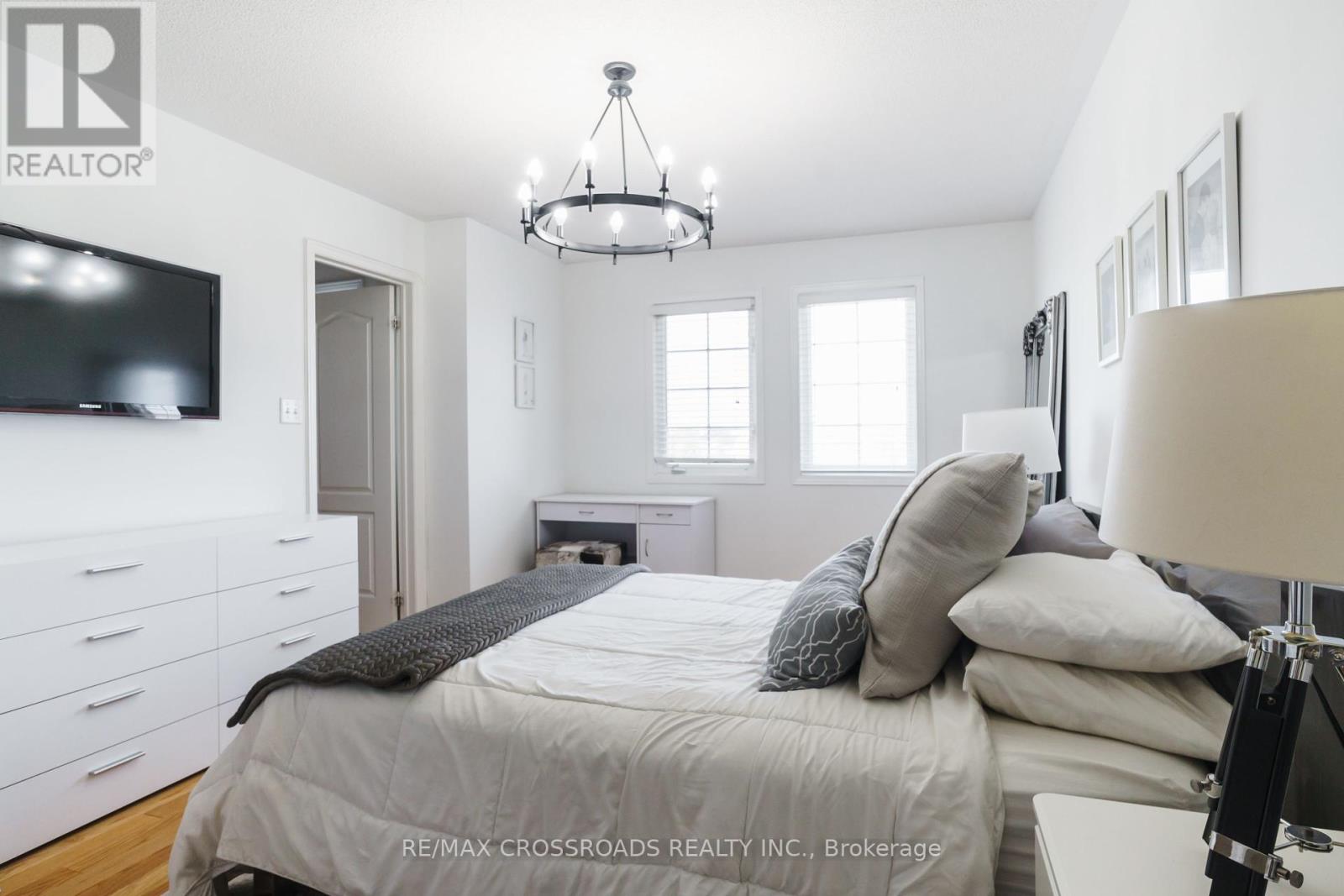 15 Oates Drive, Toronto (Clairlea-Birchmount), Ontario  M1L 0A9 - Photo 22 - E12223292