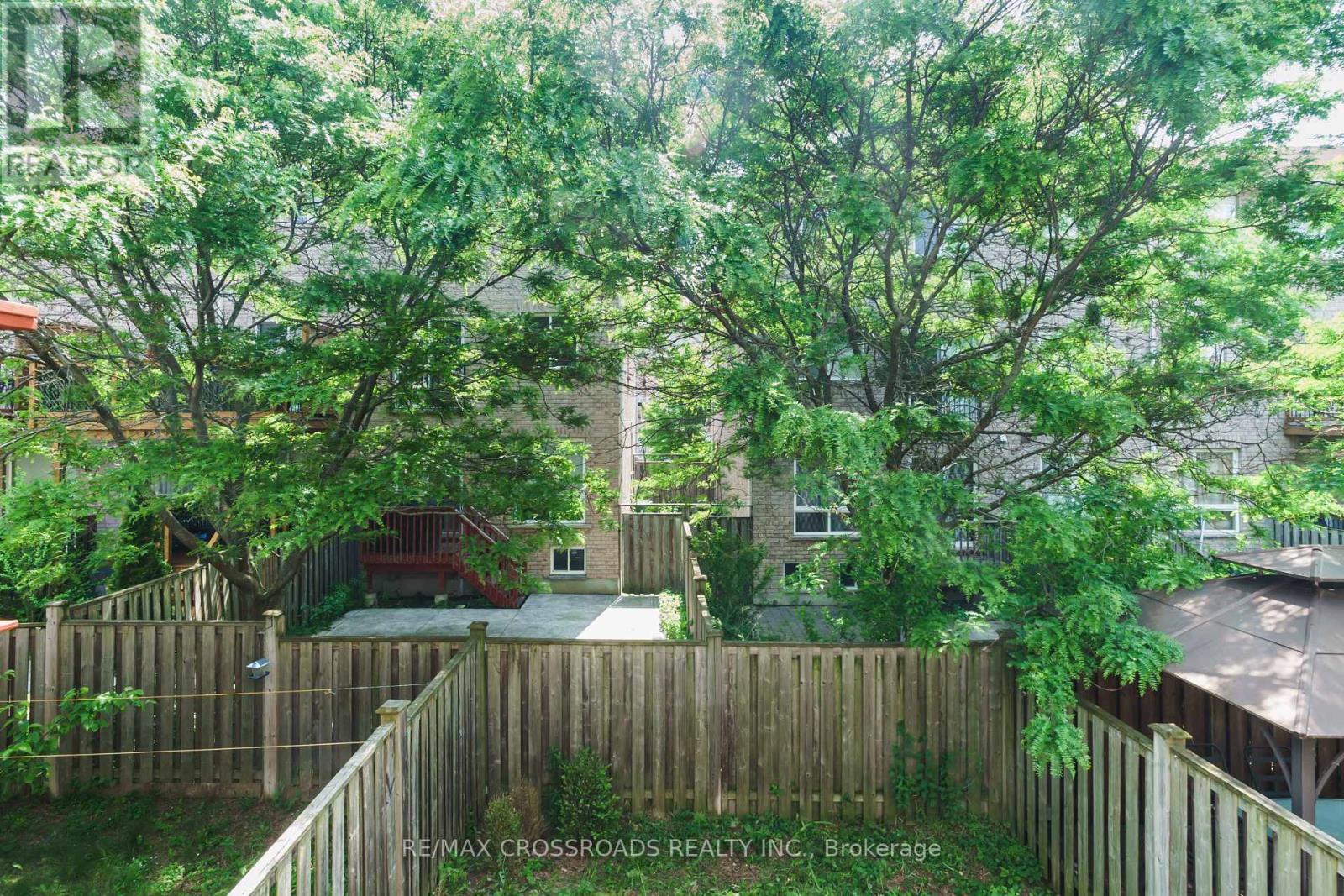 15 Oates Drive, Toronto (Clairlea-Birchmount), Ontario  M1L 0A9 - Photo 27 - E12223292