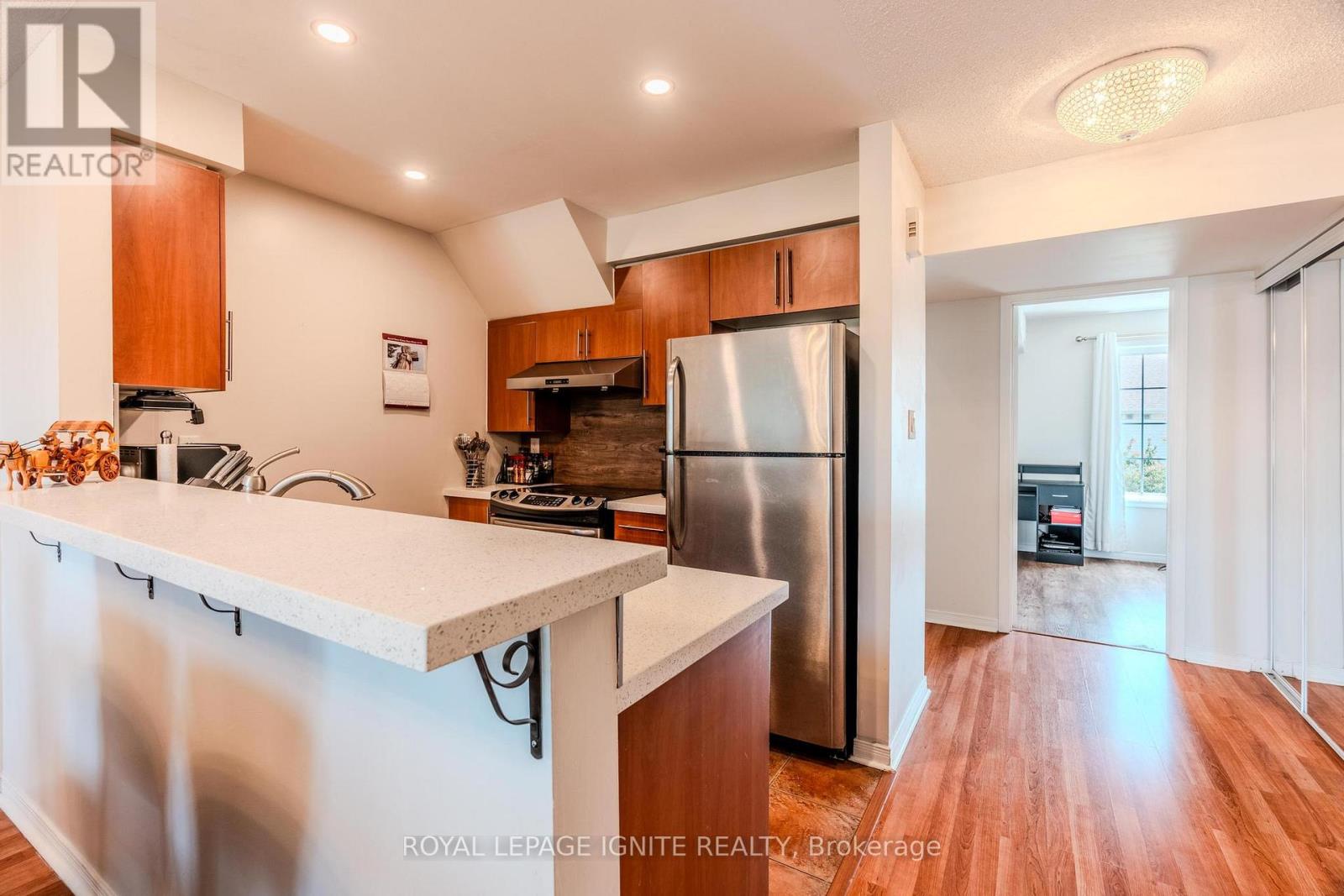 Property at 3 - 120 PETRA WAY image 5