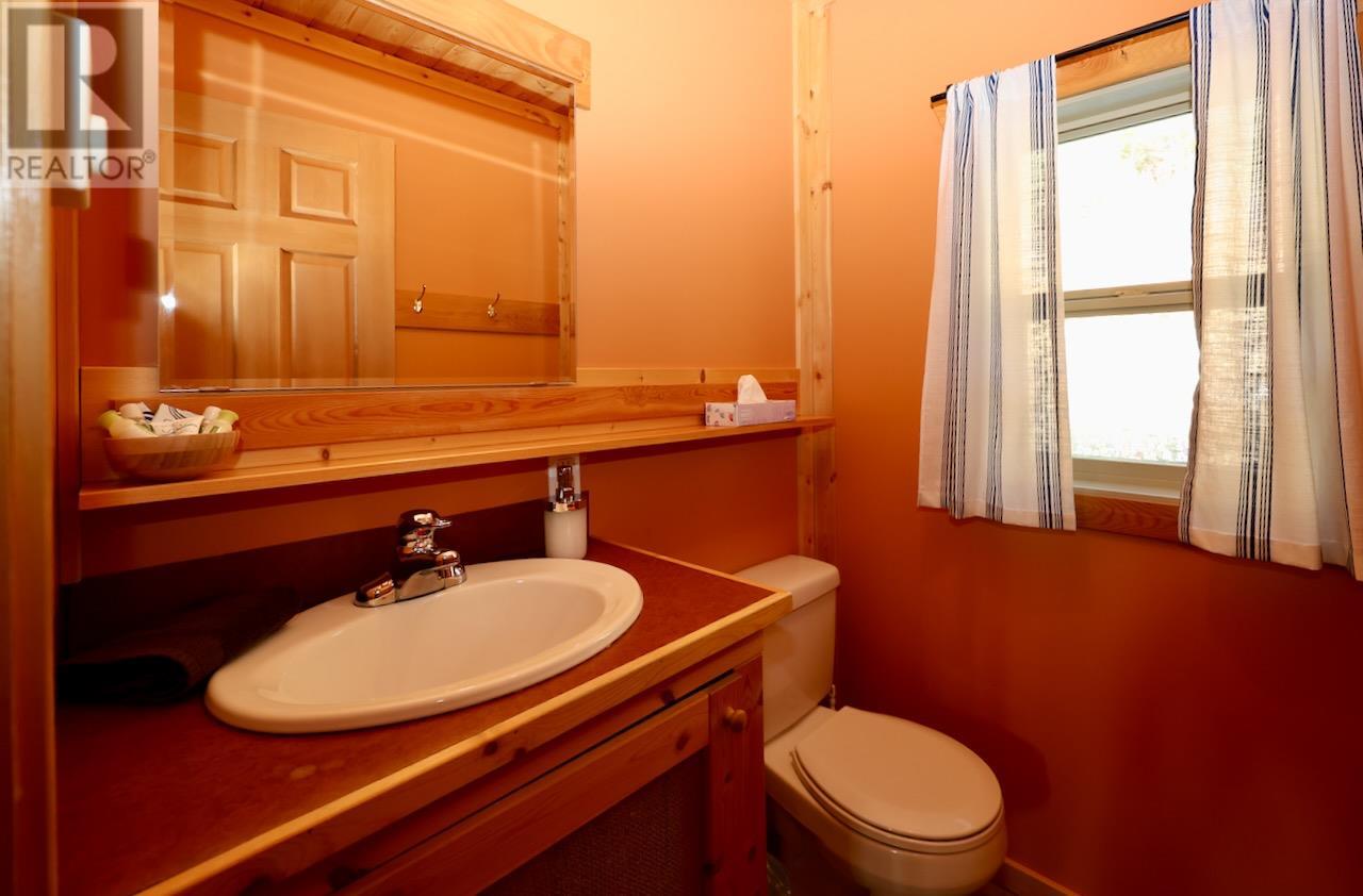 3483 Highway 95, Parson, British Columbia  V0A 1L0 - Photo 58 - 10329948