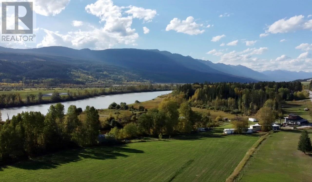3483 Highway 95, Parson, British Columbia  V0A 1L0 - Photo 67 - 10329948