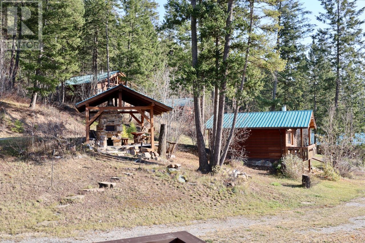 3483 Highway 95, Parson, British Columbia  V0A 1L0 - Photo 79 - 10329948
